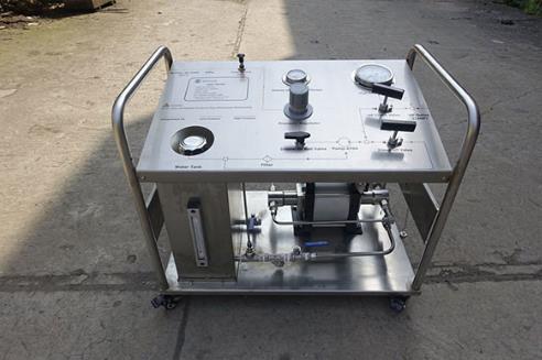 Hydrostatic test unit to Thailand