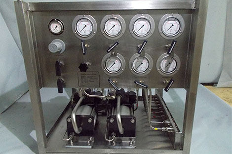 Chemical injection skid