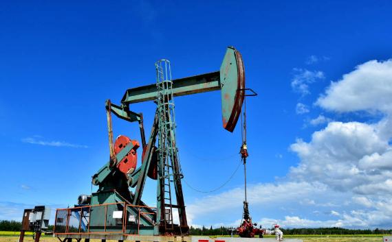 Comparison of Several Buffers in Oilfield Equipment