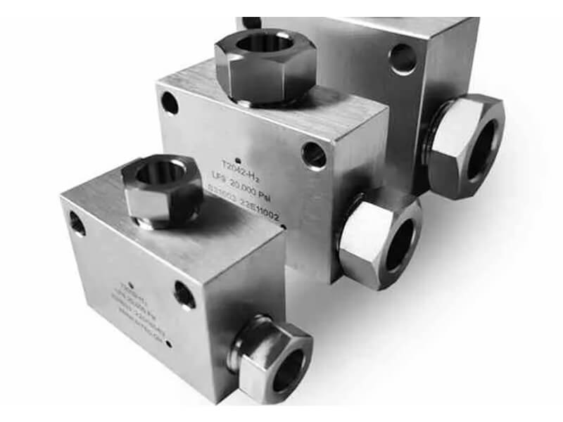Manual Needle Valve 2