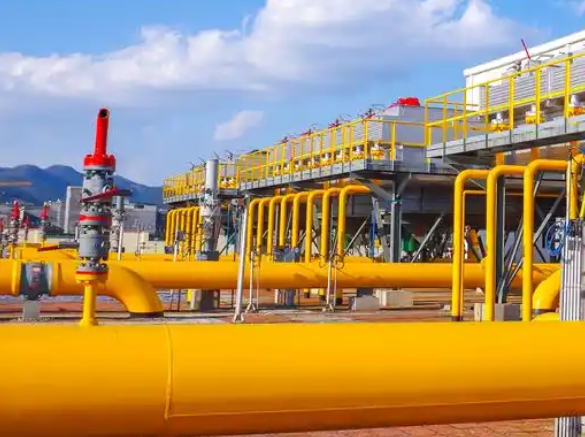 cleaning industrial pipes