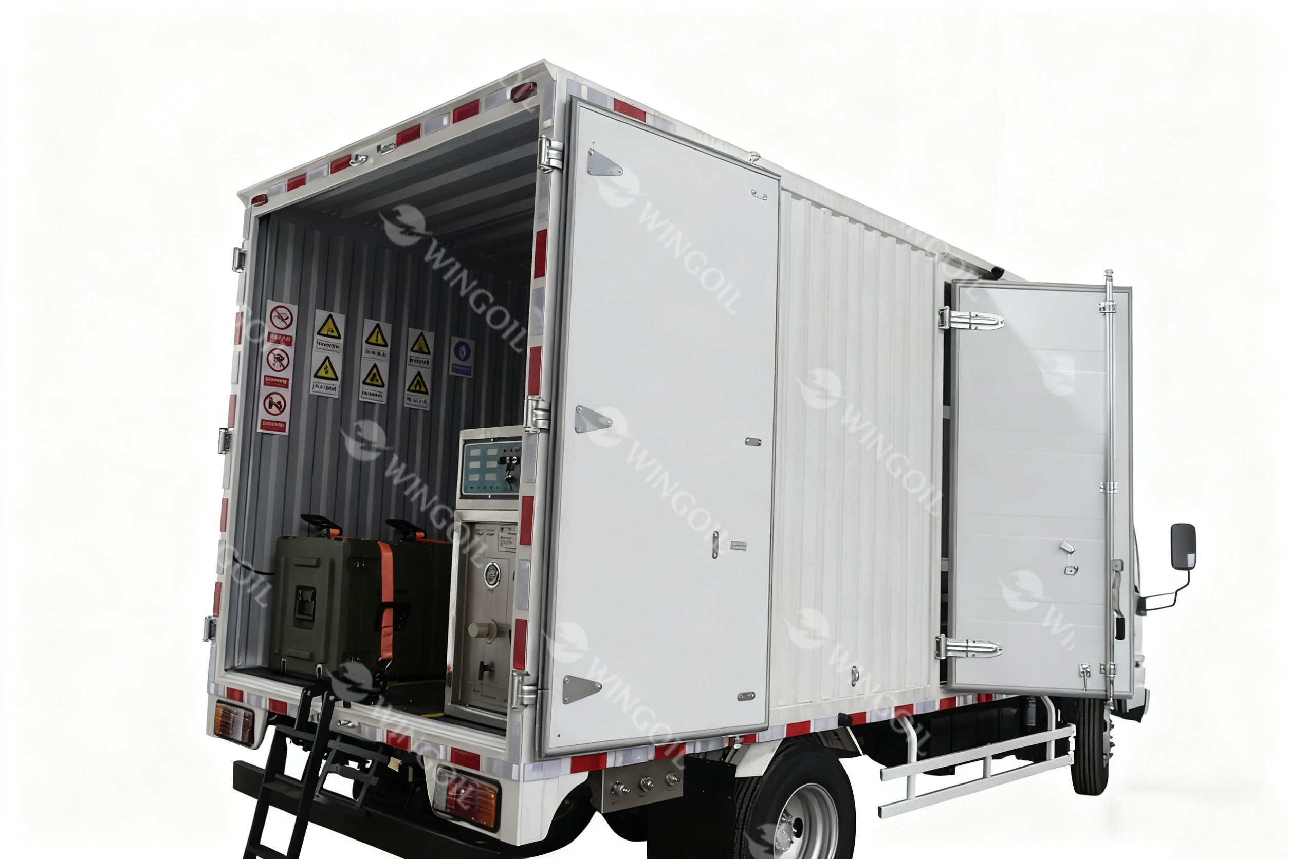 Wellhead Pressure Test Vehicle